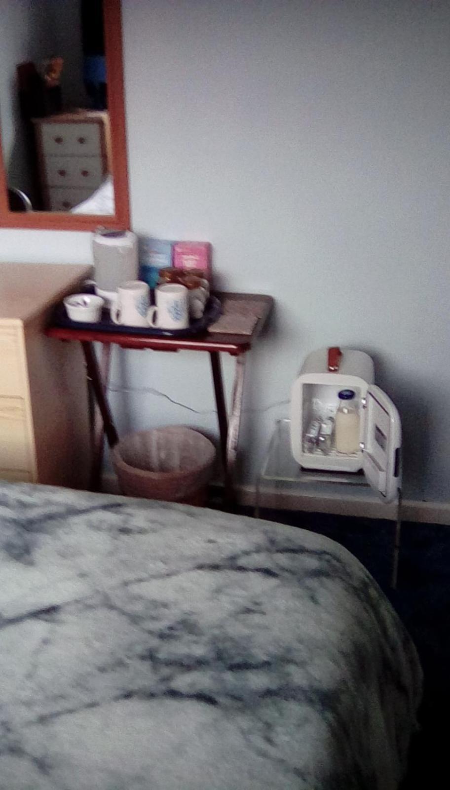 Bed & Breakfast Only - Not 24 Hour Lodging - Free Parking Truro Cornwall מראה חיצוני תמונה